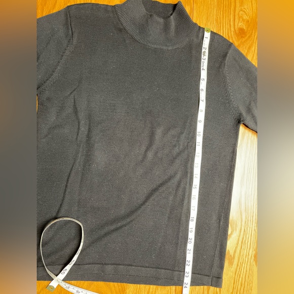 Casual Corner Women's black mid-weight mock neck sweater - Picture 7 of 7